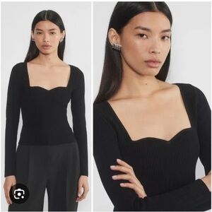 Aritzia Babaton Sculpted Knit Long Sleeve Black Shirt
Square Scalloped Neck XS